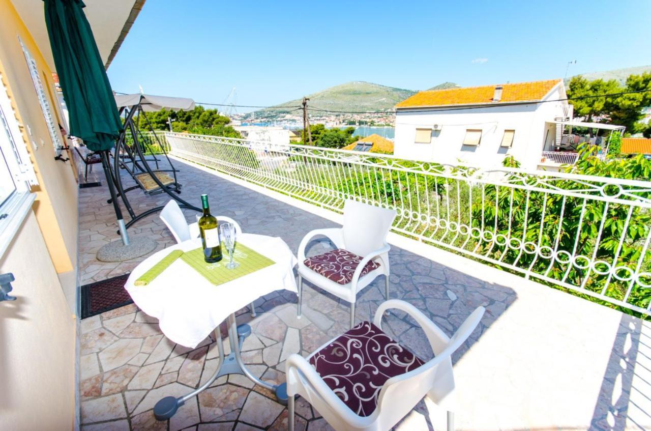 Apartments Ivana Trogir Zewnętrze zdjęcie