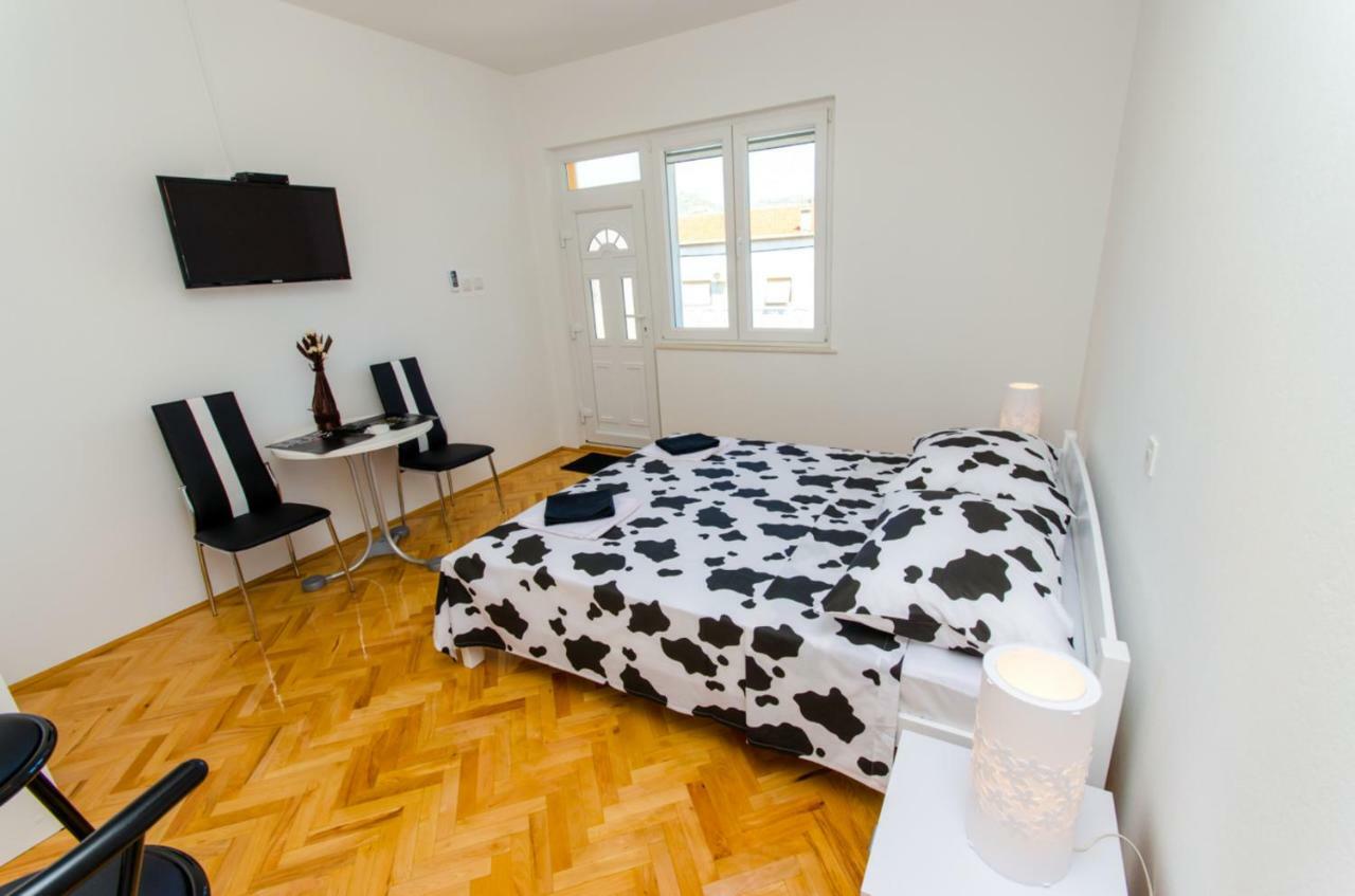 Apartments Ivana Trogir Zewnętrze zdjęcie